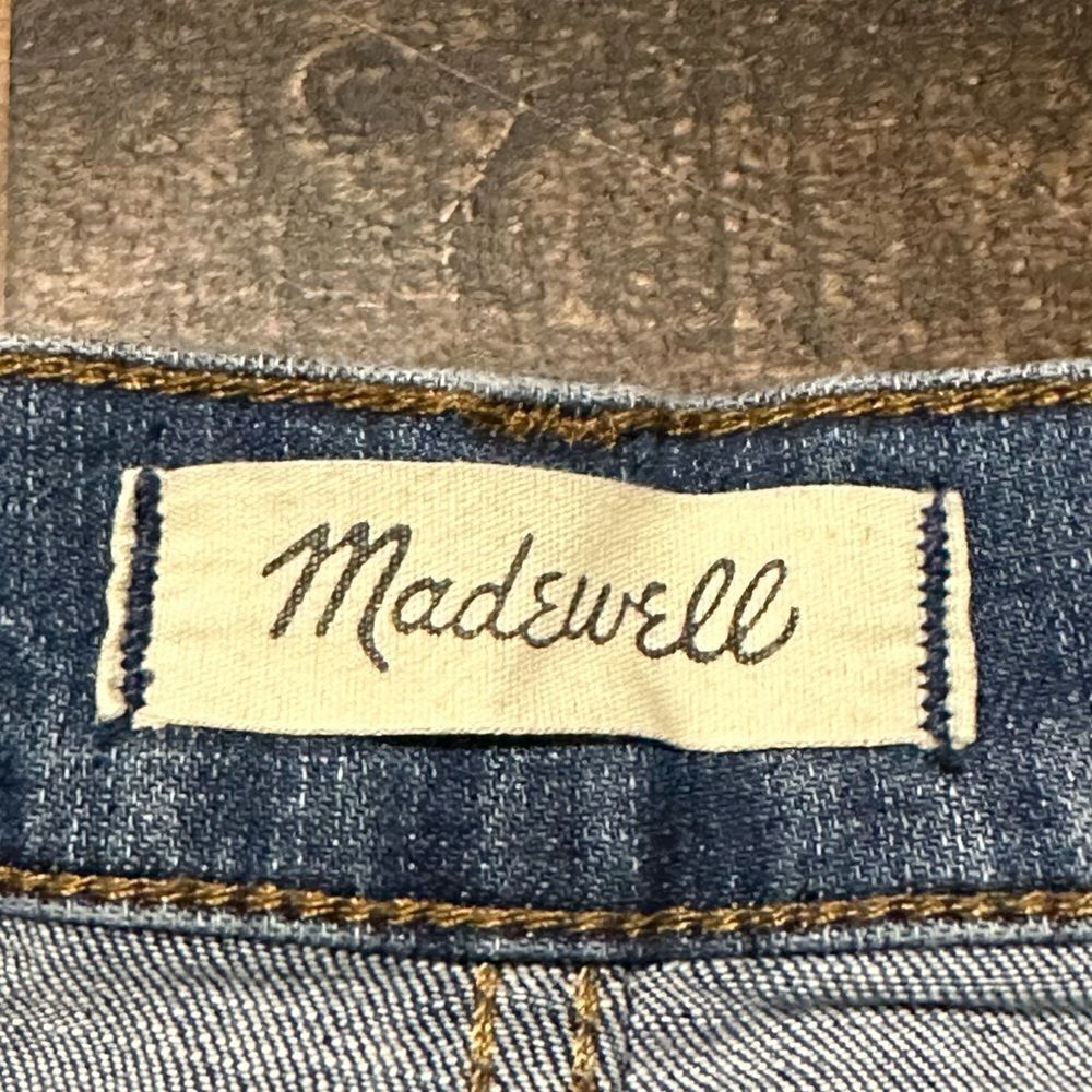 Madewell High-Rise Denim Shorts - Picture 4 of 6